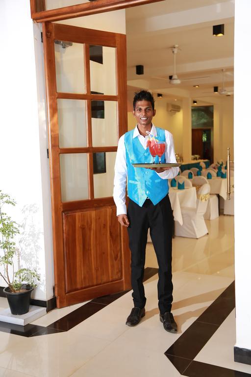 Grand Kalundawa - Dambulla'S Hidden Secret Hotel ภายนอก รูปภาพ