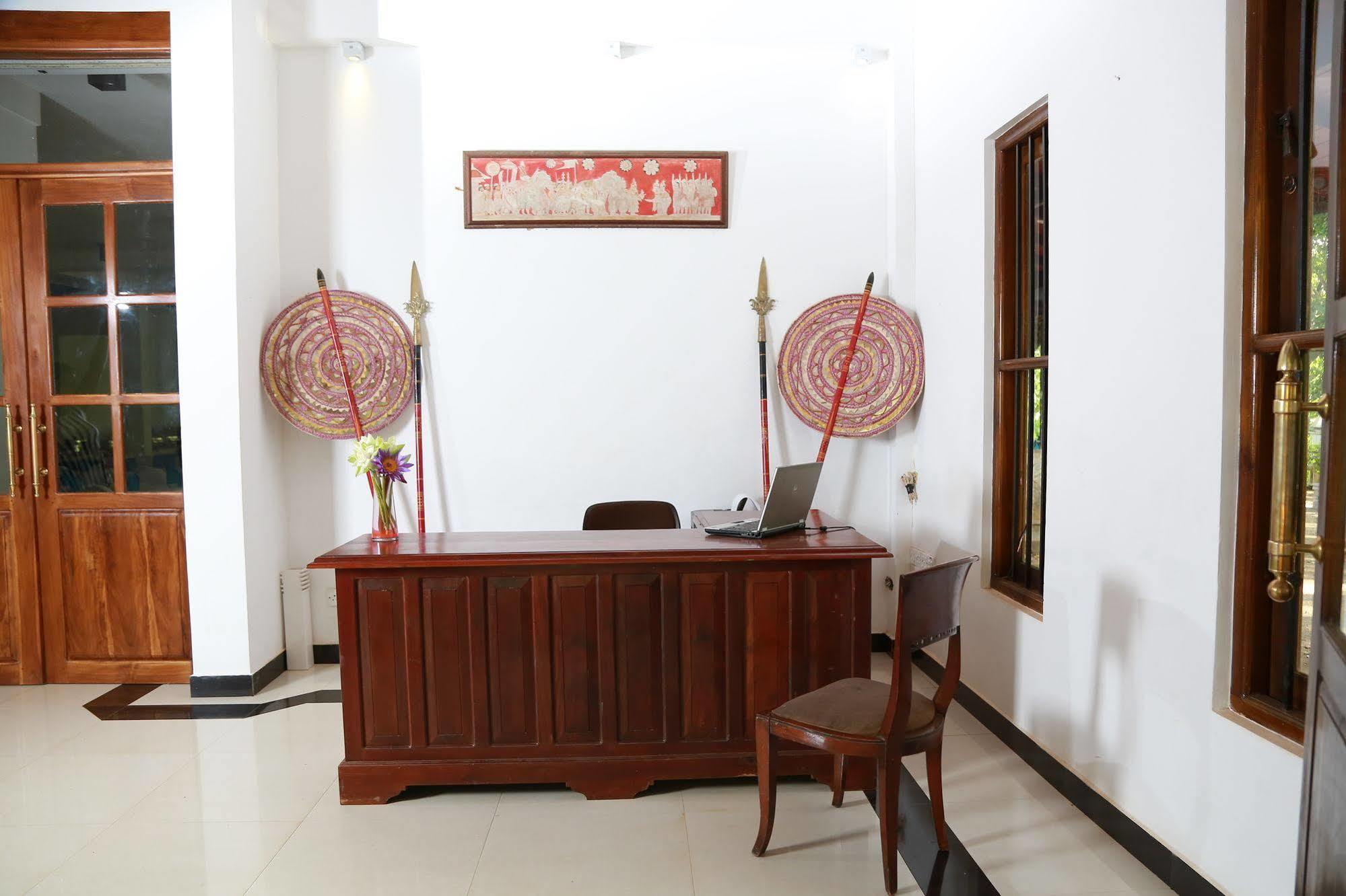 Grand Kalundawa - Dambulla'S Hidden Secret Hotel ภายนอก รูปภาพ
