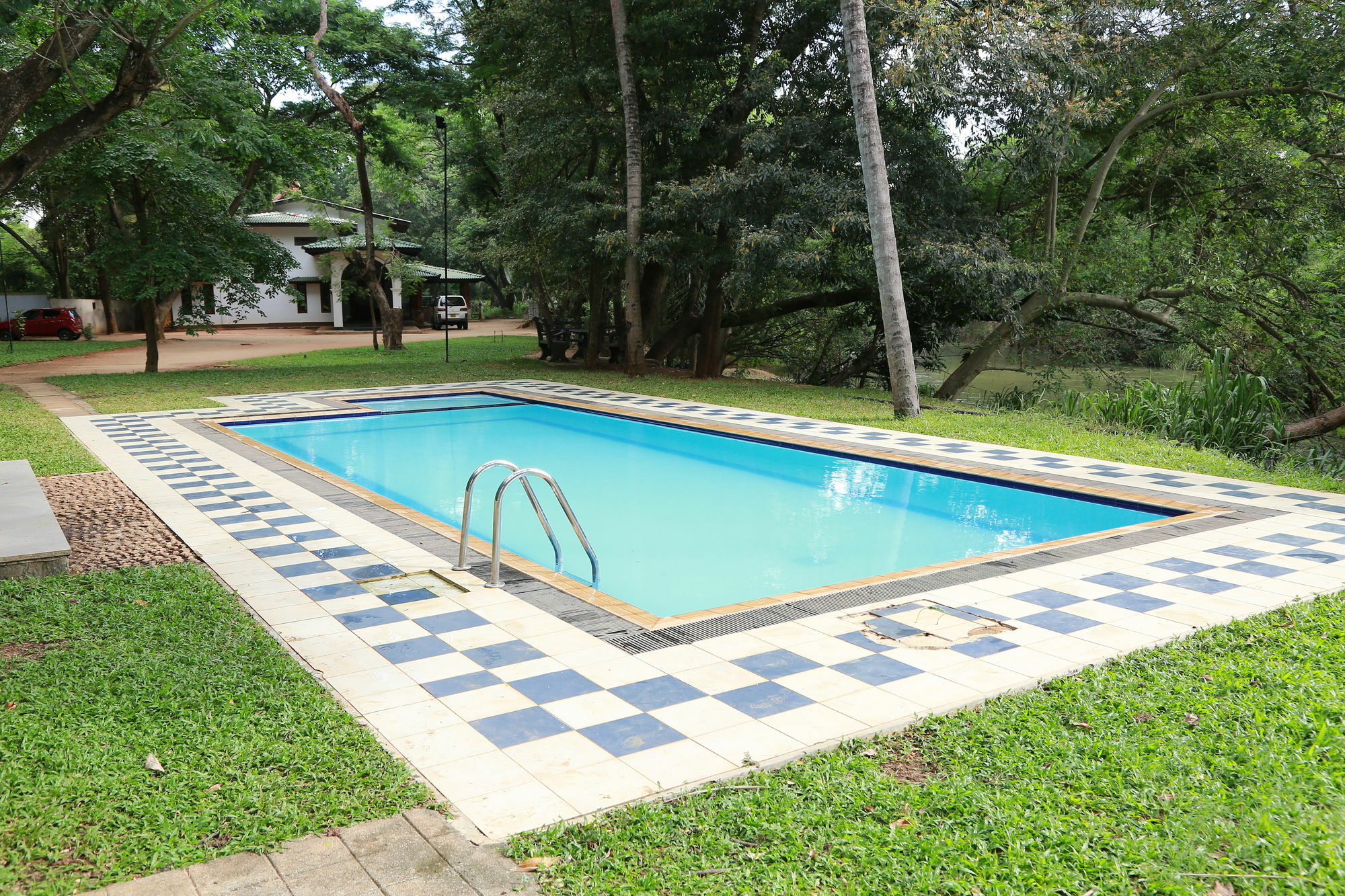 Grand Kalundawa - Dambulla'S Hidden Secret Hotel ภายนอก รูปภาพ